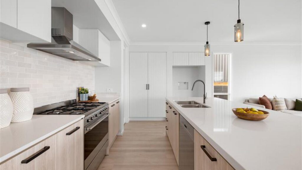 QLD-CH-kitchen_resized